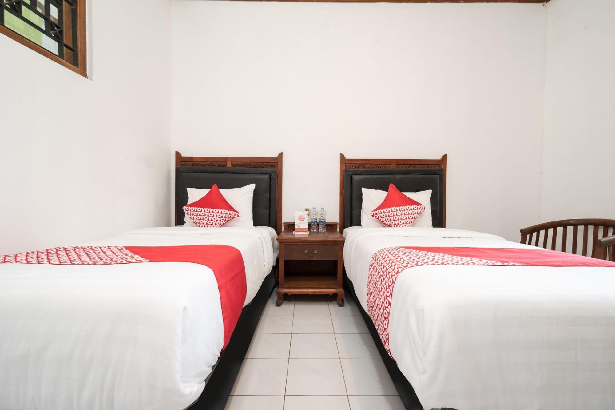 Super Oyo 1778 Omah Duwet Hotel Beran Kidul Kültér fotó