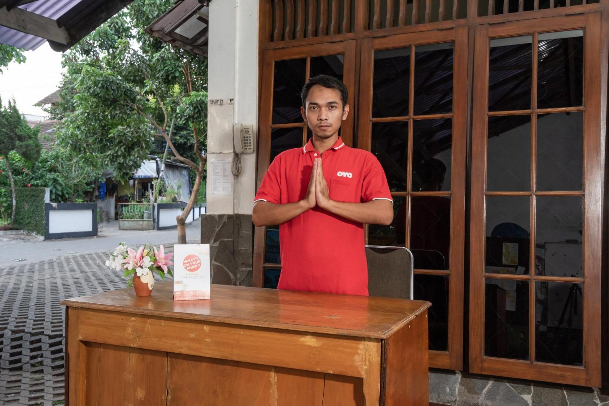 Super Oyo 1778 Omah Duwet Hotel Beran Kidul Kültér fotó