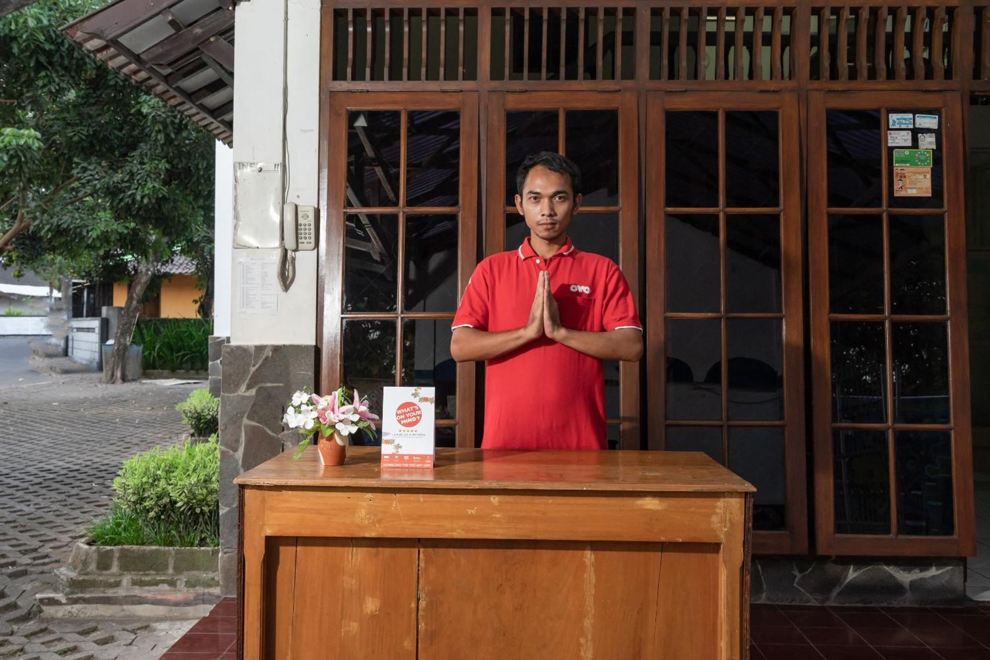 Super Oyo 1778 Omah Duwet Hotel Beran Kidul Kültér fotó