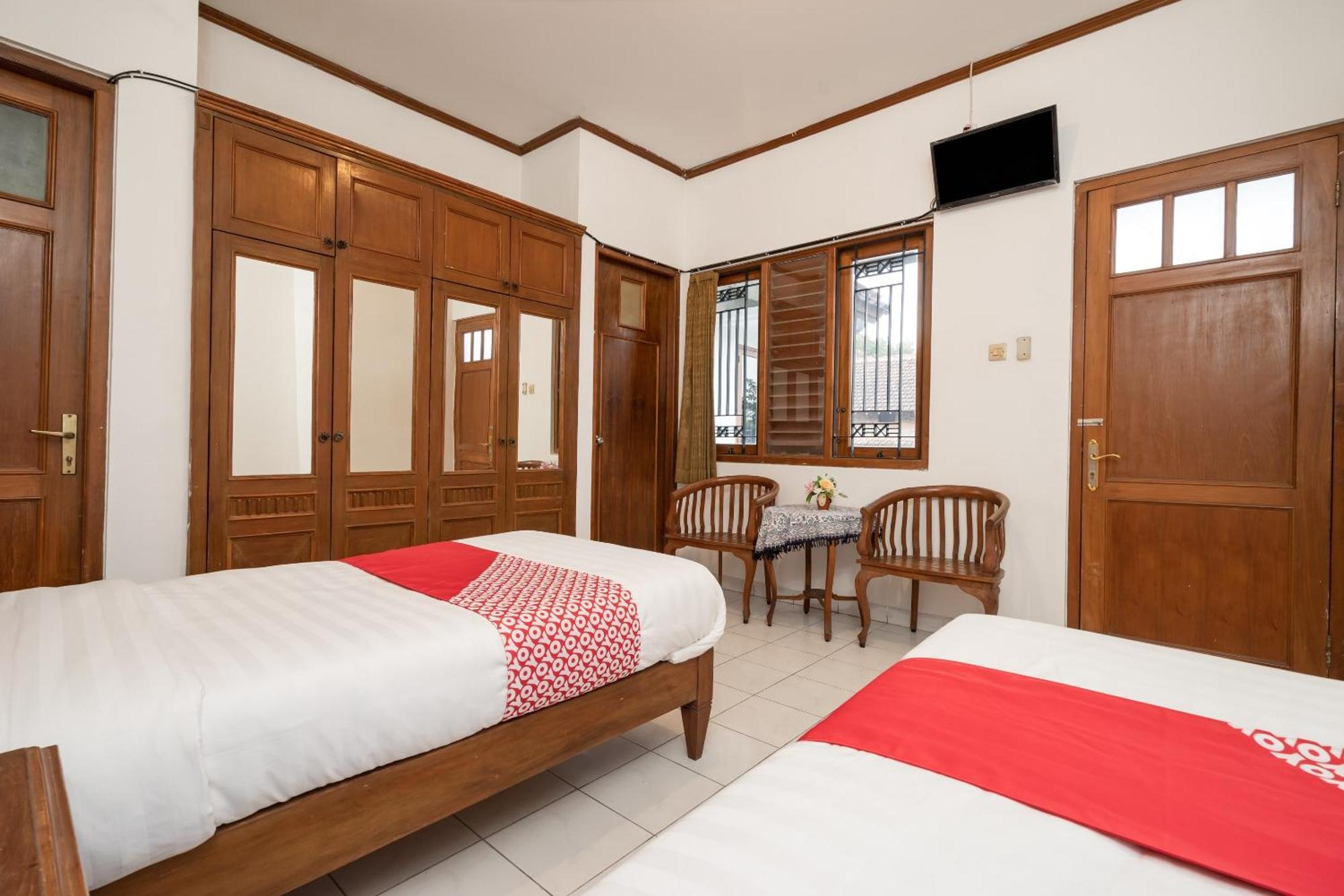 Super Oyo 1778 Omah Duwet Hotel Beran Kidul Kültér fotó