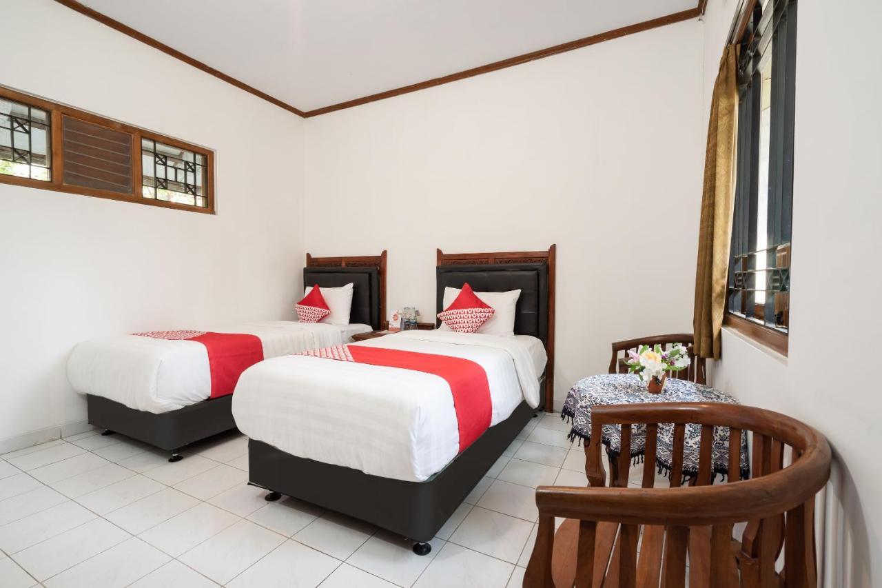 Super Oyo 1778 Omah Duwet Hotel Beran Kidul Kültér fotó