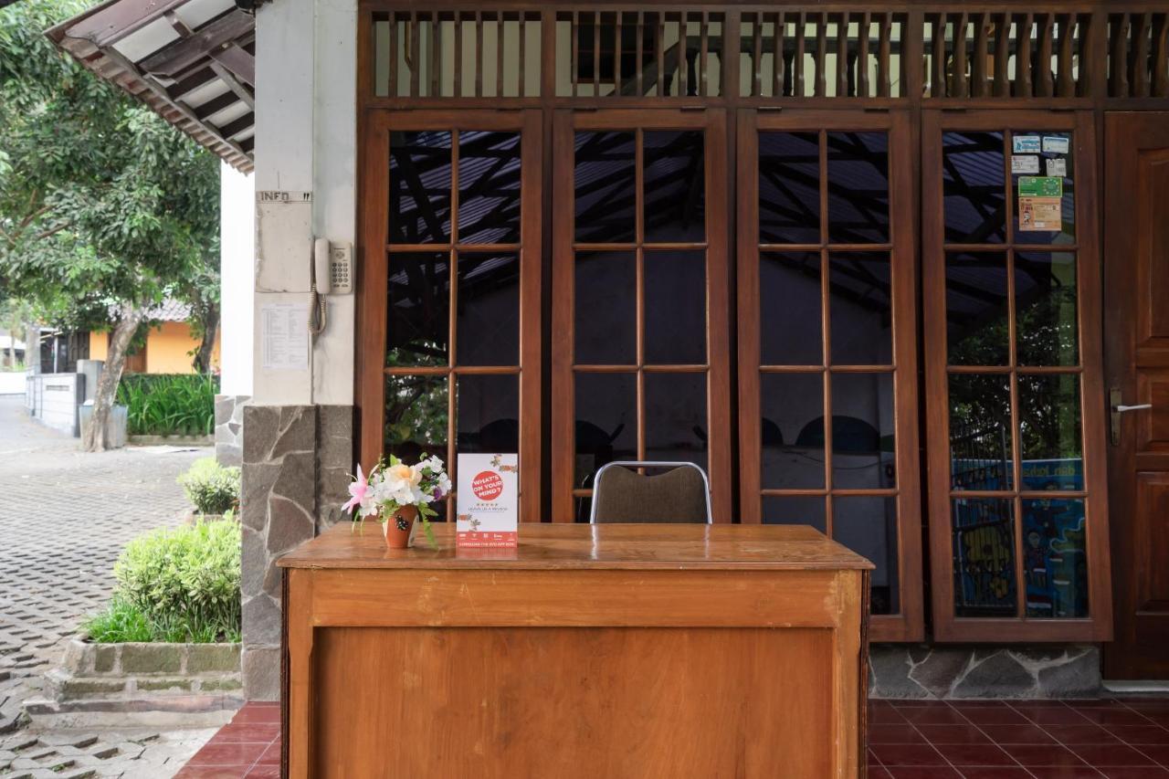Super Oyo 1778 Omah Duwet Hotel Beran Kidul Kültér fotó