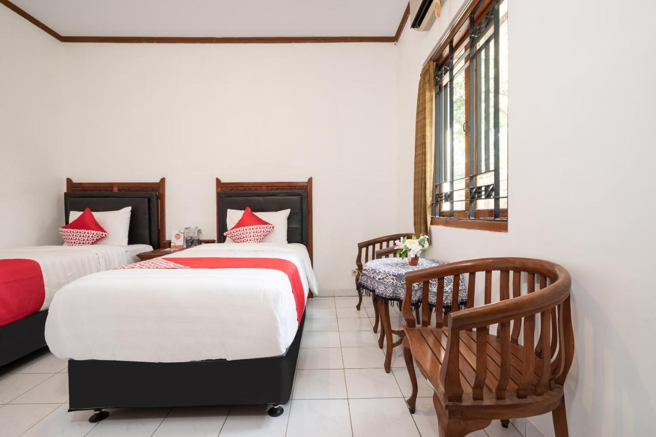 Super Oyo 1778 Omah Duwet Hotel Beran Kidul Kültér fotó